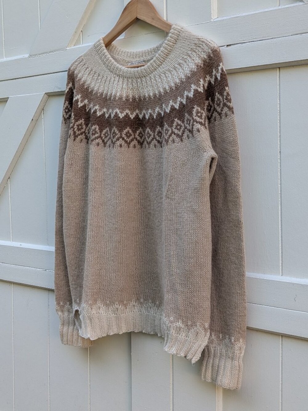 Vintage Hand Knit Peru 100% Alpaca Wool Neutral Fair Isle Yoke Sweater L